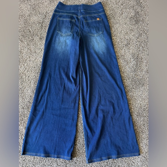 Halara Flex High Waisted Wide Leg Washed Jeans Dark Blue Size Small - Picture 13 of 15